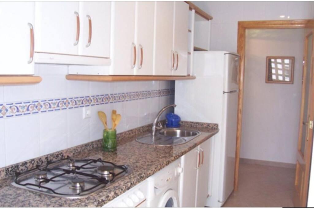 Aguamarina, Cerca De Todo Apartment Ла Антила Екстериор снимка